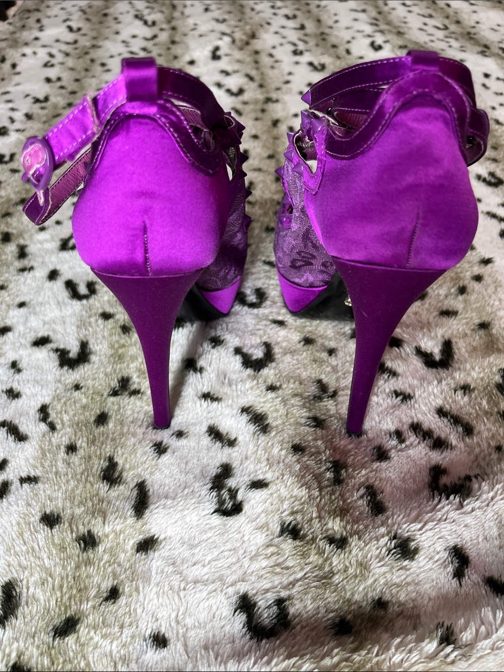 Jessica Simpson Metallic Purple Lace Peep-Toe Heels with Studded Straps - Picture 3 of 6